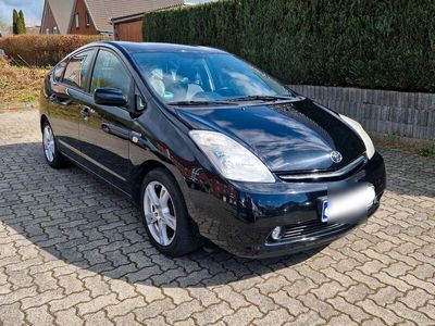 gebraucht Toyota Prius Hybrid / 122.000 km / HU 01.2026