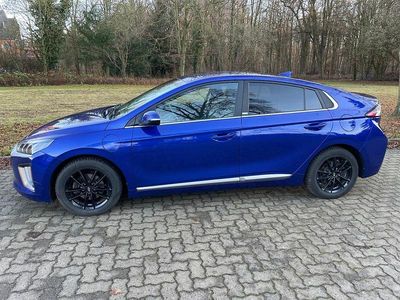 Gebraucht Hyundai Ioniq Style 141 PS (103 kW) 2021 Blau Kleinwagen