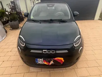 Gebraucht Fiat 500e La Prima 86 kW (118 PS) 2021 Grün Cabrio