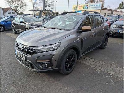 Neu Dacia Sandero Extreme 91 PS (66 kW) 2025 Schiefergrau SUV