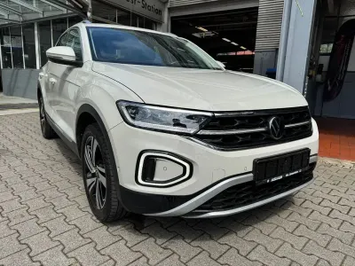 Gebraucht VW T-Roc Style 150 PS (110 kW) 2022 Grau SUV