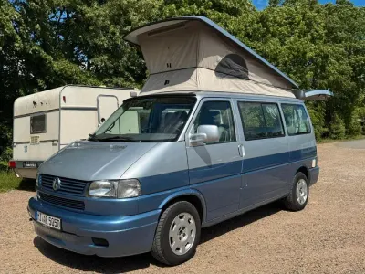 Usado VW T4 California 102 HP (75 kW) 2003 Azul Van