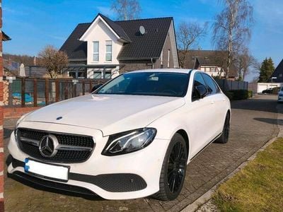Mercedes E200