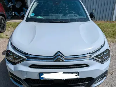 Gebraucht Citroën C4 X PureTech 131 PS (96 kW) 2024 Weiß SUV