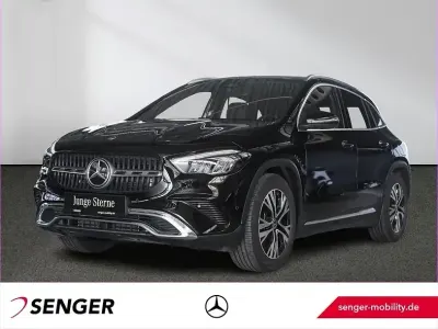 Käytetty Mercedes GLA200 Progressive 163 HP (119 kW) 2024 Musta Katumaasturi