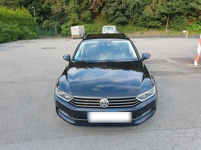 Gebraucht VW Passat 150 PS (110 kW) 2015 Schwarz Kombi