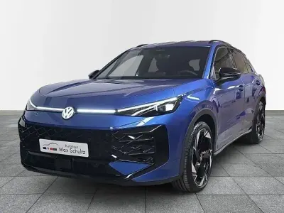 Neu VW T-Roc R-line 150 PS (110 kW) 2026 Blau SUV