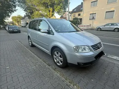 Gebraucht VW Touran Highline 140 PS (102 kW) 2004 Van / Kleinbus