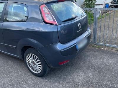 gebraucht Fiat Grande Punto Bj 2010 1,4 Litern lo