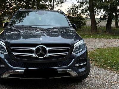 Grau Gebraucht 2016 Mercedes GLE350 SUV | 28.000 € (Fairer Preis)