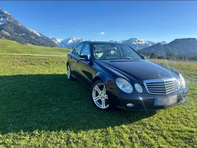 Brugt Mercedes E220 Avantgarde 170 HK (125 kW) 2008 Blå Sedan