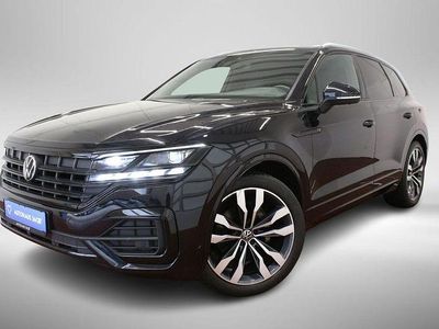 Gebraucht VW Touareg R-line 286 PS (210 kW) 2022 Deep black perleffekt SUV