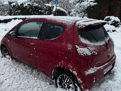 Gebraucht Mitsubishi Colt 75 PS (55 kW) 2008 Rot Kleinwagen