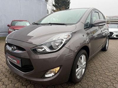 Second-hand Hyundai ix20 Edition 125 CP (91 kW) 2015 Maro Hatchback