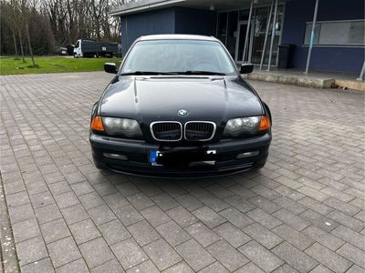 gebraucht BMW 320 i touring -