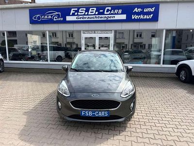 Second-hand Ford Fiesta Cool & Connect 101 CP (74 kW) 2019 Gri Hatchback