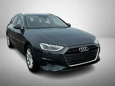 Gebraucht Audi A4 163 PS (119 kW) 2023 Grau Limousine