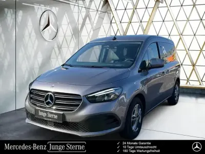 Gebraucht Mercedes T160 Style 95 PS (69 kW) 2024 Grau Van / Kleinbus
