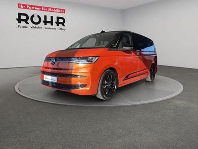 Gebraucht VW Multivan Life 204 PS (150 kW) 2023 Energetic orange metallic Van