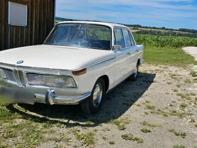 Gebraucht BMW 2000 100 PS (73 kW) 1967 Weiß Limousine