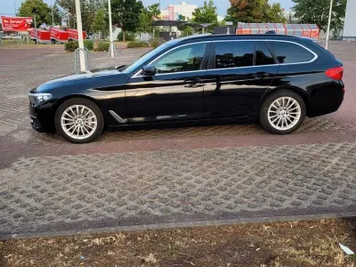 Gebraucht BMW 530 265 PS (194 kW) 2017 Schwarz Kombi