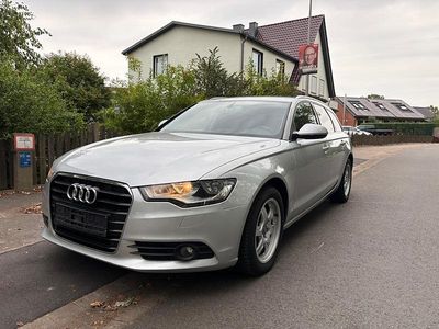 Usado Audi A6 245 HP (180 kW) 2012 Cinzento Carrinha