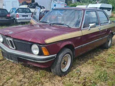 Gebraucht BMW 316 90 PS (66 kW) 1977 Rot Limousine