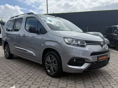 Gebraucht Toyota Proace Verso City 110 PS (80 kW) 2023 Grau Kombi
