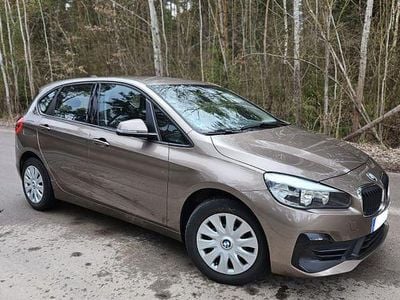 Gebraucht BMW 218 Active Tourer Advantage 140 PS (102 kW) 2018 Beige Van / Kleinbus