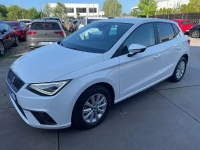 Occasion Seat Ibiza Style 80 ch (58 kW) 2025 Blanc Citadine