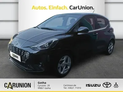 Gebraucht Hyundai i10 GO! 67 PS (49 kW) 2023 Schwarz Kleinwagen