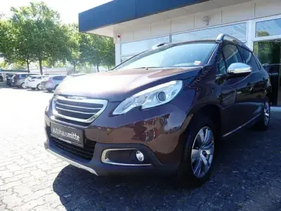 Gebraucht Peugeot 2008 Allure 120 PS (88 kW) 2014 Braun SUV