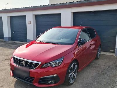 Gebraucht Peugeot 308 GT 177 PS (130 kW) 2019 Rot Limousine