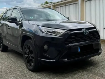 Używany Toyota RAV4 Hybrid Edition 222 KM (163 kW) 2021 Czarny SUV