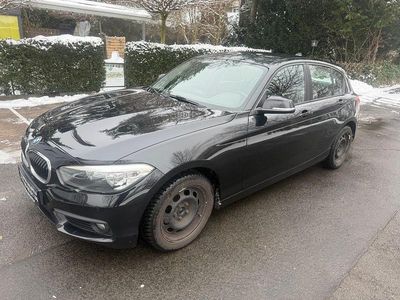 Gebraucht BMW 116 Advantage 109 PS (80 kW) 2015 Schwarz Kleinwagen