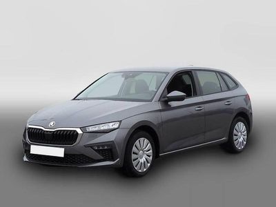 Usata Skoda Scala Essence 116 CV (85 kW) 2025 Grigio Utilitaria