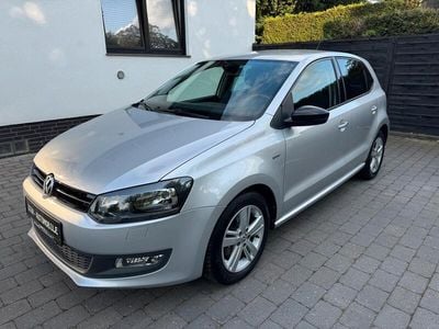 Silber Gebraucht 2013 VW Polo Limousine | 5.990 € (Fairer Preis)