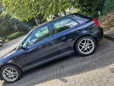 Blau Gebraucht 1999 Audi A3 Kleinwagen | 6.599 €