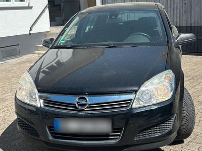 Usata Opel Astra 115 CV (84 kW) 2008 Nero Utilitaria