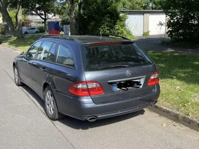 Gebraucht Mercedes E280 Classic 190 PS (139 kW) 2007 Grau Kombi