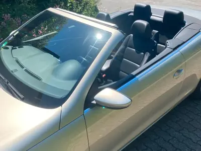 Gebraucht VW Eos 122 PS (89 kW) 2010 Gelb Cabrio