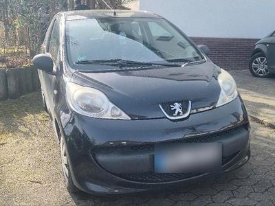 Gebraucht Peugeot 107 Filou 68 PS (50 kW) 2006 Schwarz Kleinwagen