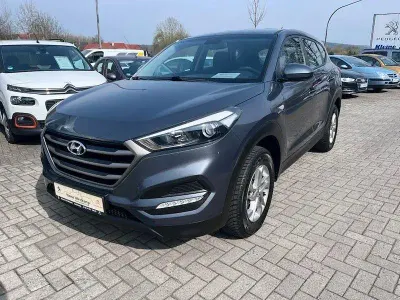 Gebraucht Hyundai Tucson Classic 132 PS (97 kW) 2016 Grau SUV