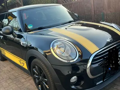 Gebraucht Mini One D 95 PS (69 kW) 2017 Schwarz Kleinwagen
