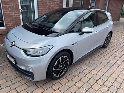 Usata VW ID.3 Pro Performance 150 kW (204 CV) 2023 Argento Utilitaria