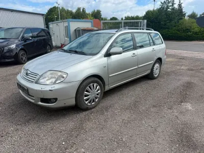 Gebraucht Toyota Corolla 116 PS (85 kW) 2006 Silber Kombi