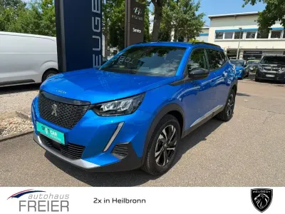 Gebraucht Peugeot 2008 Allure 131 PS (96 kW) 2023 Blau SUV