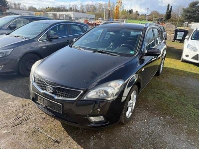 Gebraucht Kia Ceed Sportswagon 90 PS (66 kW) 2012 Schwarz Kombi
