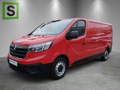Rot Gebraucht 2022 Renault Trafic Komfort Van / Kleinbus | 22.990 € (Fairer Preis)