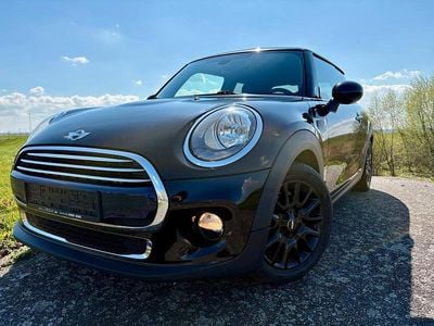 Second-hand Mini Cooper 142 CP (104 kW) 2015 Negru Hatchback